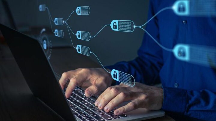 Защита информации на предприятии - обеспечение безопасности данных и преодоление рисков